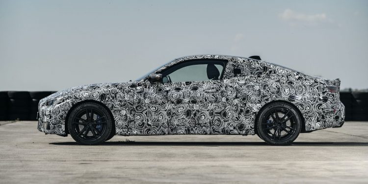 NOVO BMW Série 4 entra na última fase dos testes! 23