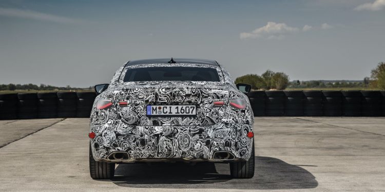 NOVO BMW Série 4 entra na última fase dos testes! 22