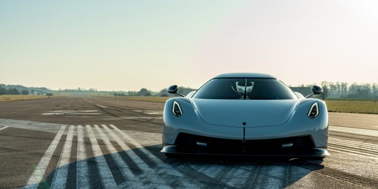 Koenigsegg Jesko Absolut é o mais rápido de sempre! 20