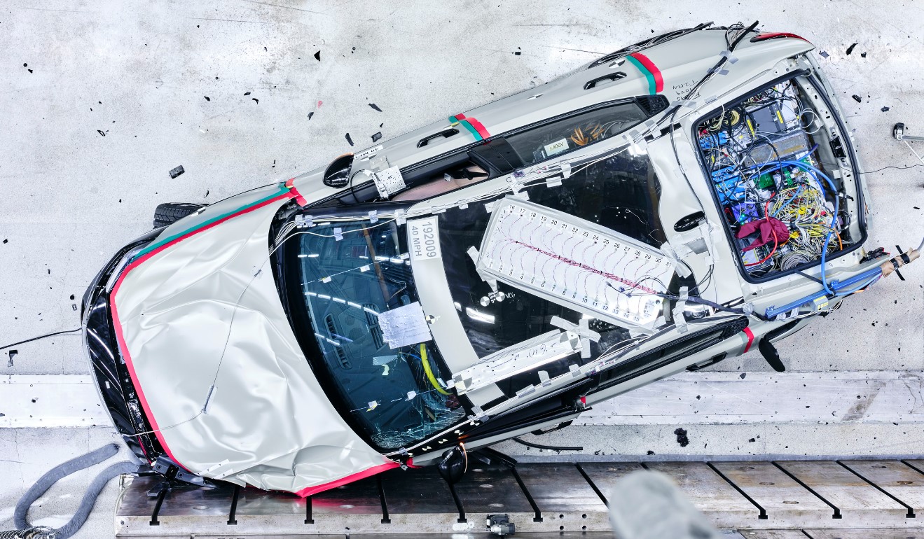 Polestar 2 – Estreia vários sistemas de segurança 16