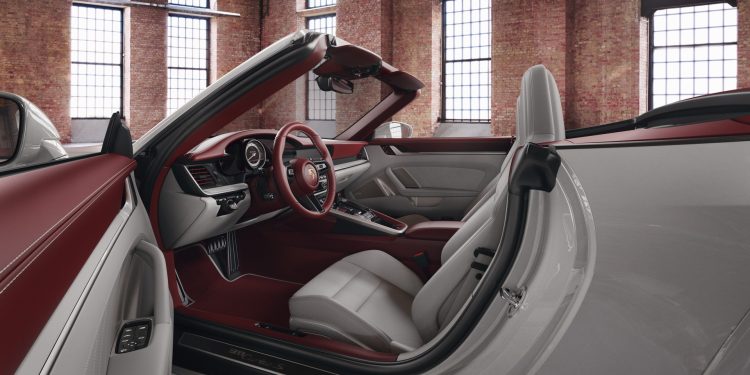 Este é o interior perfeito para um Porsche 911... É a Porsche que o diz! 14