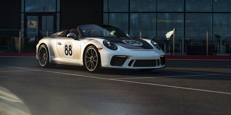 Porsche vai leiloar 911 Speedster 991 para ajudar no combate ao COVID-19! 16