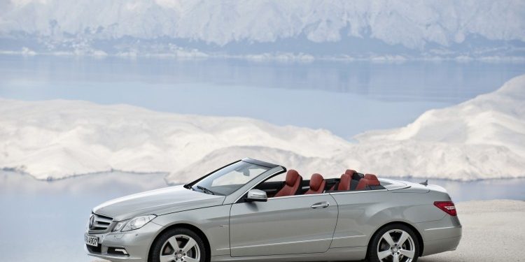 A história dos Mercedes-Benz Classe E Coupé e Cabriolet 15