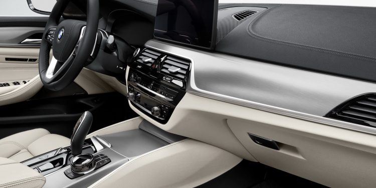 BMW Série 5 recebe um facelift! 44