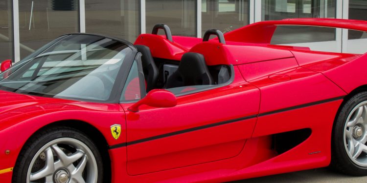 Ferrari F50 apresentado no salão de Frankfurt em 1995 vai a leilão! 26