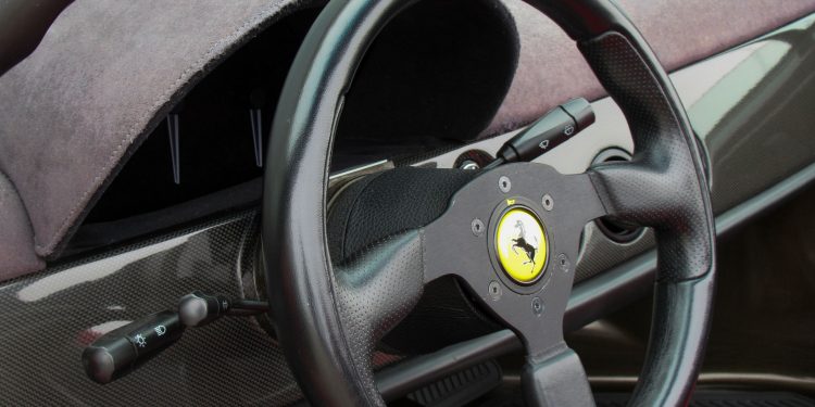 Ferrari F50 apresentado no salão de Frankfurt em 1995 vai a leilão! 46