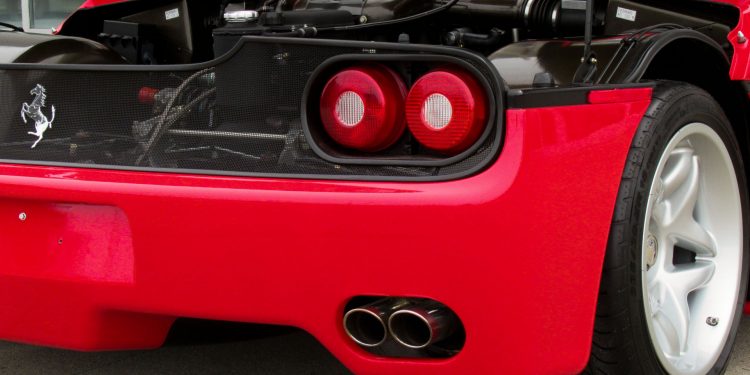 Ferrari F50 apresentado no salão de Frankfurt em 1995 vai a leilão! 58