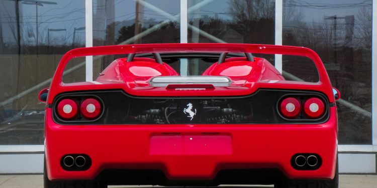 Ferrari F50 apresentado no salão de Frankfurt em 1995 vai a leilão! 20