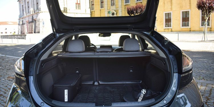 Hyundai Ioniq Electric: A melodia do silêncio! 54