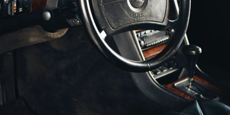 Mercedes 560 Wagon: A carrinha que Estugarda não construiu! 17