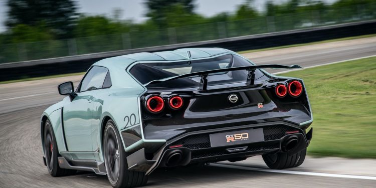 Nissan GT-R50 Italdesign ataca o circuito Tazio Nuvolari! 22