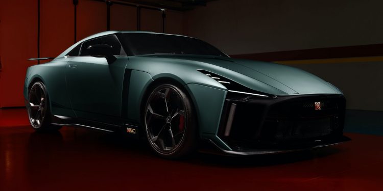 Nissan GT-R50 Italdesign ataca o circuito Tazio Nuvolari! 15