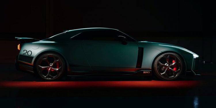Nissan GT-R50 Italdesign ataca o circuito Tazio Nuvolari! 16