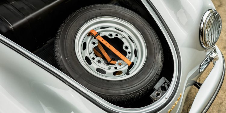 Mais um Porsche 356 A Speedster será leiloado por uma "módica quantia"! 14