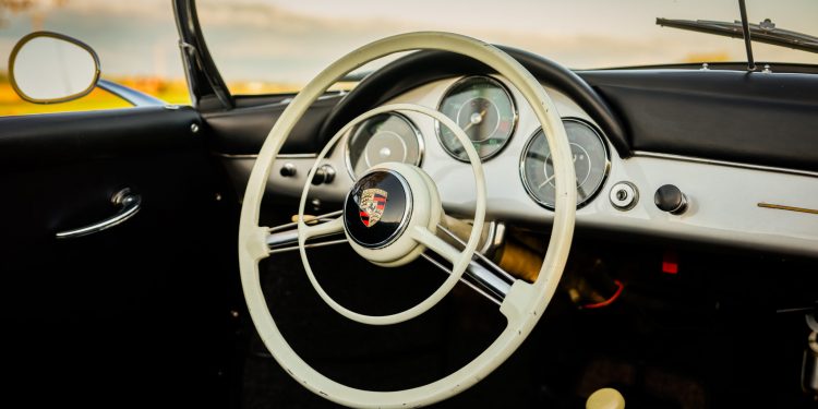 Mais um Porsche 356 A Speedster será leiloado por uma "módica quantia"! 34