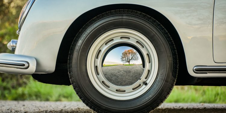 Mais um Porsche 356 A Speedster será leiloado por uma "módica quantia"! 17