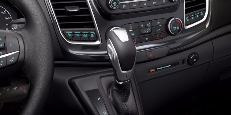 Ford Transit Agora Disponível com a Nova Transmissão Automática de 10 Velocidades 13