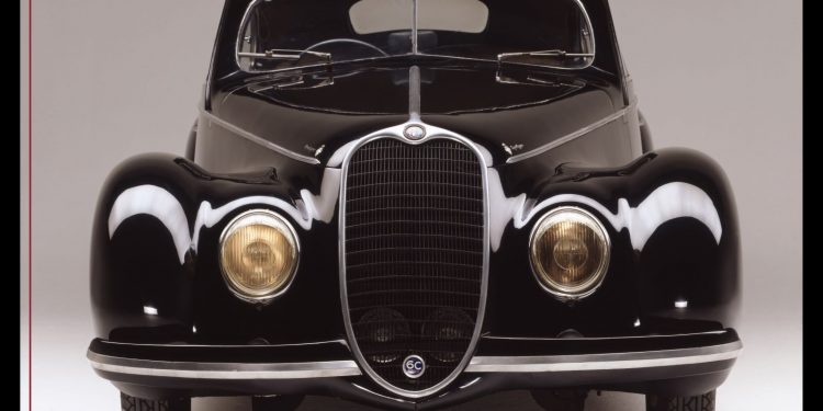 “Storie Alfa Romeo”, nono episódio – 8C Competizione: um supercarro que homenageia a tradição 13