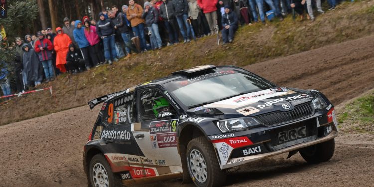 Recomeçar com confiança na defesa dos títulos 14