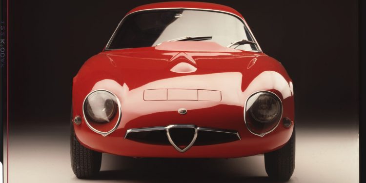 “Storie Alfa Romeo”, nono episódio – 8C Competizione: um supercarro que homenageia a tradição 23