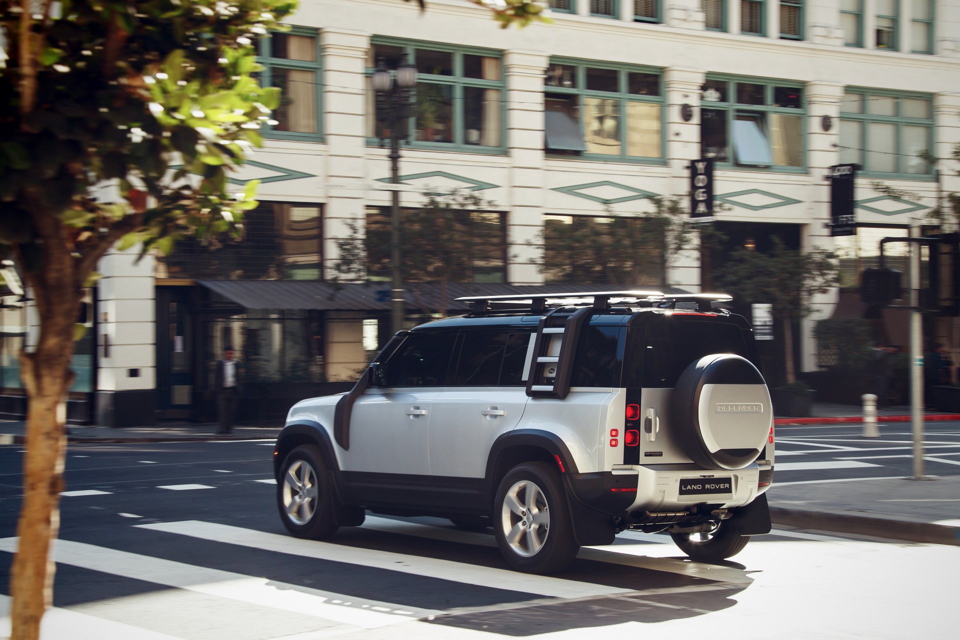 Novo Land Rover Defender vai "chegar atrasado" por culpa do COVID-19! 16