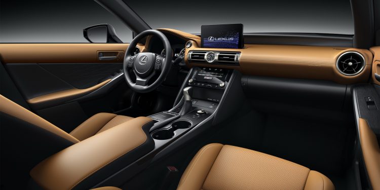 Lexus IS recebe um facelift profundo para 2021! 53