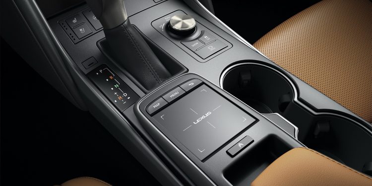 Lexus IS recebe um facelift profundo para 2021! 50
