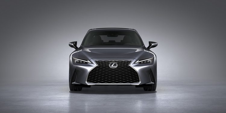 Lexus IS recebe um facelift profundo para 2021! 62