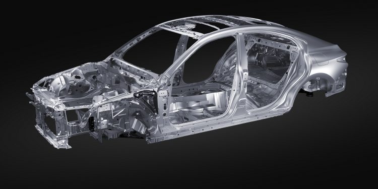 Lexus IS recebe um facelift profundo para 2021! 37