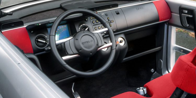 O primeiro motor ‘três em linha’ da Opel estreou-se há 25 anos no MAXX 21 O primeiro motor ‘três em linha’ da Opel estreou-se há 25 anos no MAXX 21
