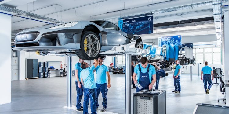 RIMAC estreia linha de produção para o Rimac Concept Two! 17