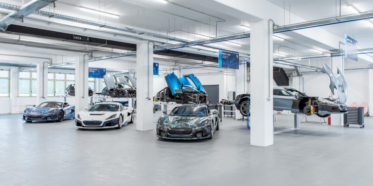 RIMAC estreia linha de produção para o Rimac Concept Two! 24