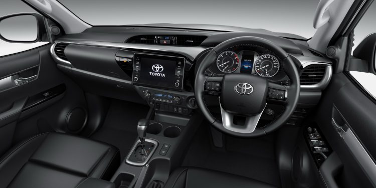 Toyota Hilux 2021 revelada online para o mercado Australiano! 33
