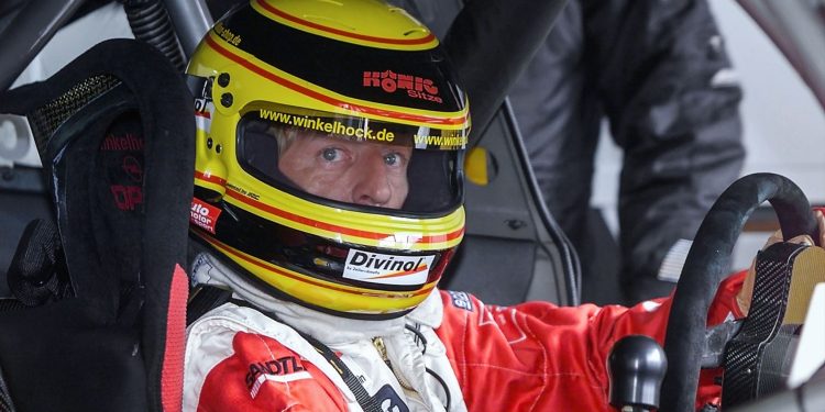 Joachim Winkelhock celebra 20 Anos na Opel 20