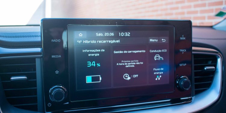 KIA Ceed SW Plug-in Hybrid: Solução em tempos de transição! 32