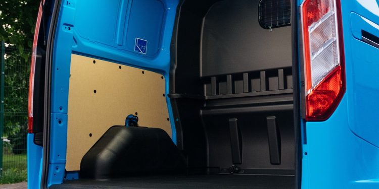 Ford Transit Custom e Transit Connect recebem versão M-Sport inspirada nos Ralis! 19