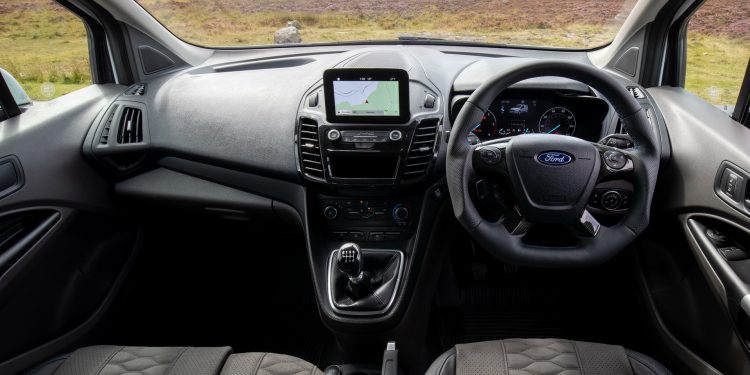 Ford Transit Custom e Transit Connect recebem versão M-Sport inspirada nos Ralis! 21