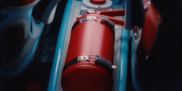 Projeto Todo-o-Terreno: uma cooperação entre a Mercedes-Benz e Virgil Abloh 17