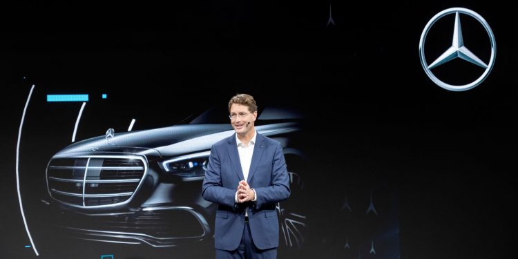 Inauguração oficial da Factory 56 e início da produção do novo Mercedes-Benz Classe S 13