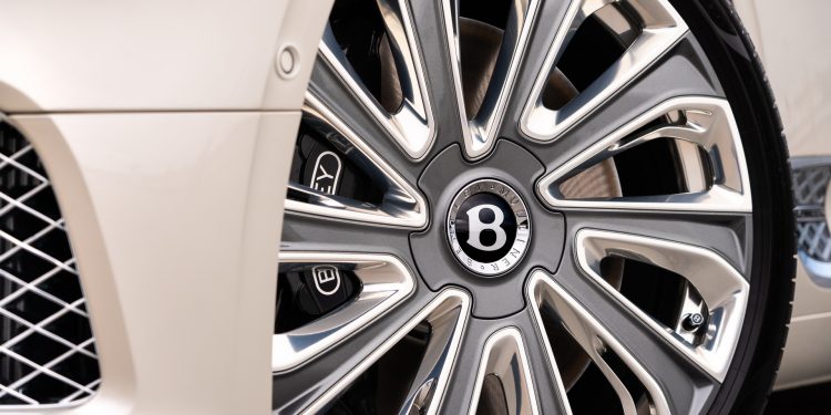 Bentley Continental GT Mulliner foi revelado! 19