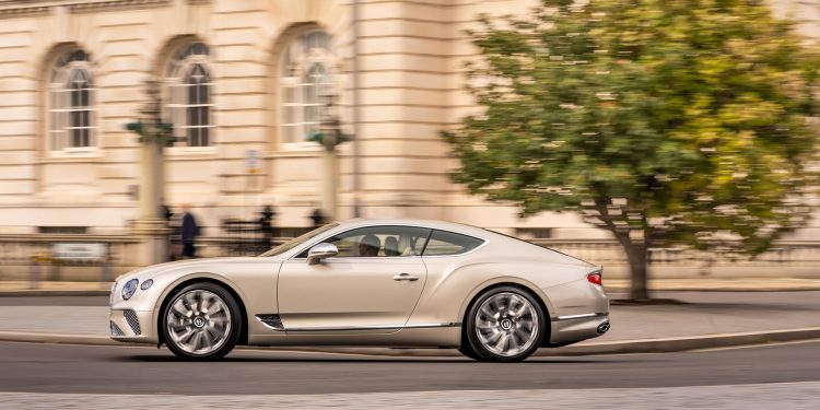 Bentley Continental GT Mulliner foi revelado! 25