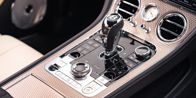 Bentley Continental GT Mulliner foi revelado! 23