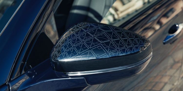 DS7 Crossback Louvre Edition pretende partir corações! 36