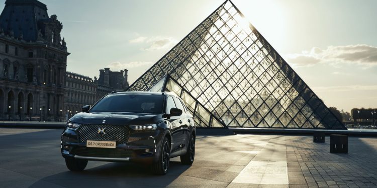 DS7 Crossback Louvre Edition pretende partir corações! 35
