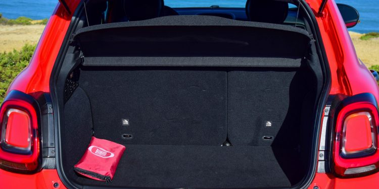 FIAT 500X Sport 1.3 Firefly DCT: Fashion e desportivo! 44