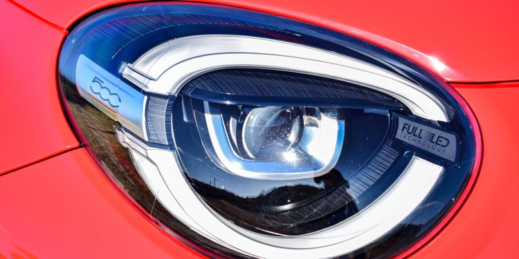 FIAT 500X Sport 1.3 Firefly DCT: Fashion e desportivo! 49