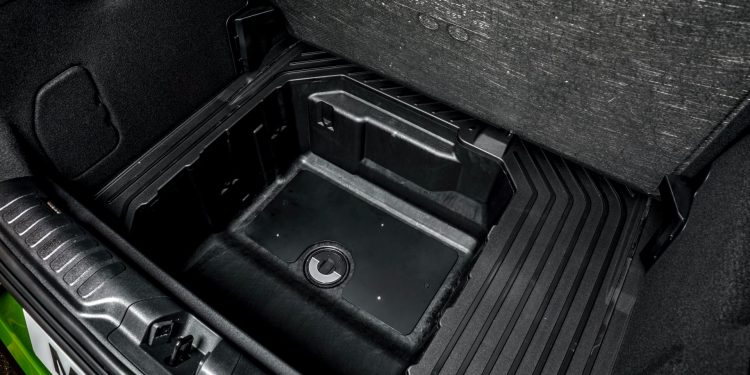 Ford Puma ST foi revelado e promete colar olhos à nuca! 45