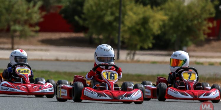 Lourenço Antunes inicia-se no campeonato nacional de Karting com apenas 5 anos! 15