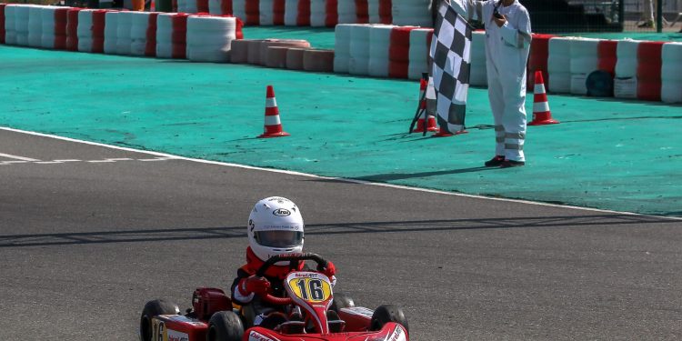 Lourenço Antunes inicia-se no campeonato nacional de Karting com apenas 5 anos! 22