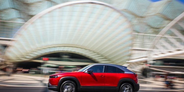 Novo Mazda MX-30 chega a Portugal e é apresentado no “ENVE 2020” 13